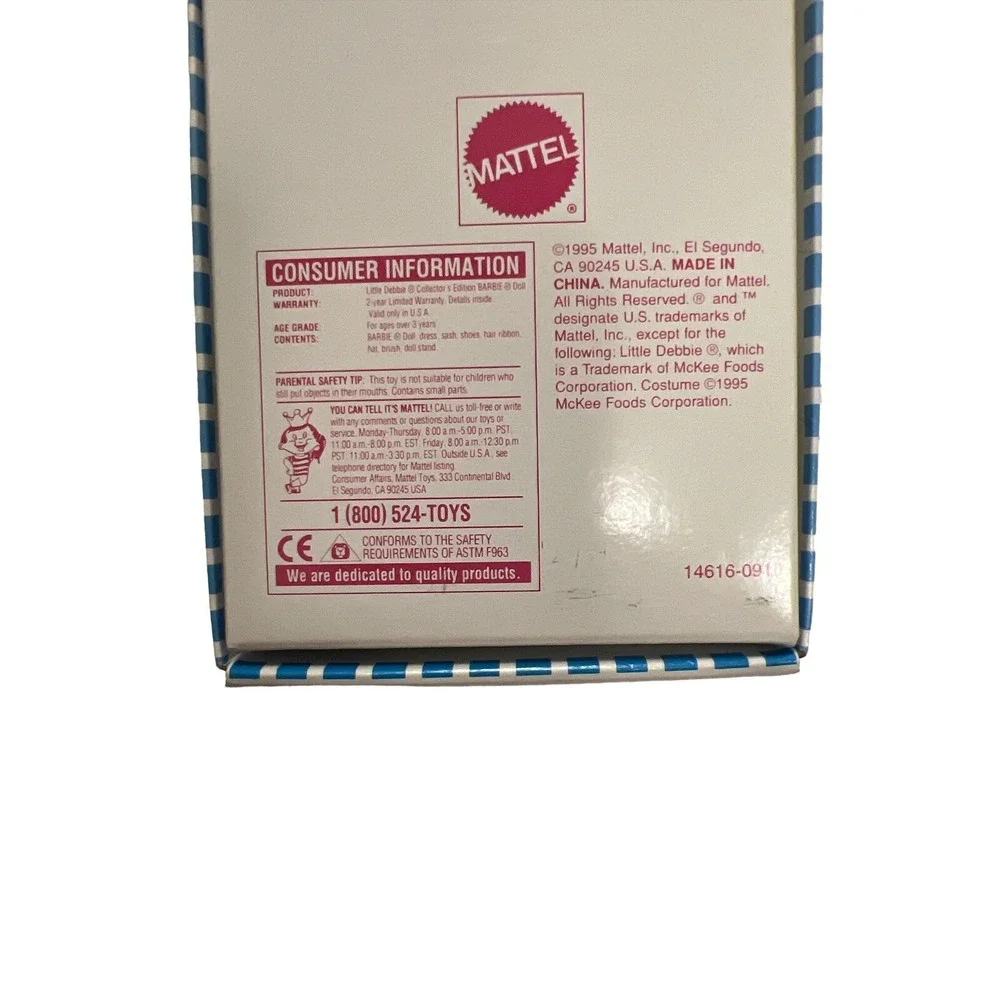 Little‎ Debbie Collector's Edition Barbie Series 2 Doll Mattel 1995